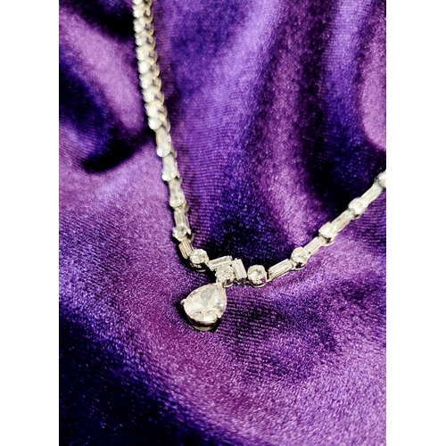 3 - A REALLY STUNNING WHITE GOLD & PLATINUM DIAMOND NECKLACE, with an approximate carat weight of 8 in t... 