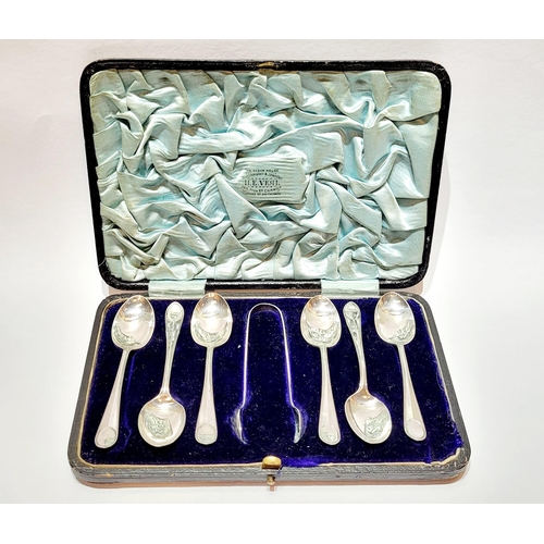 45 - A CASED SET OF SIX SILVER SPOONS & A SUGAR TONGS, each with matching design & in a beautiful origina... 