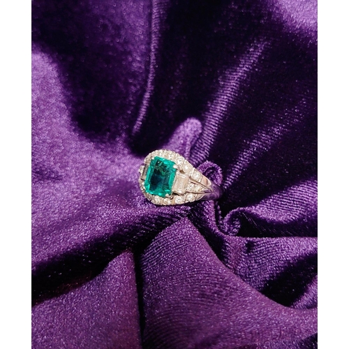 50 - A SPECTACULAR ART DECO MID CENTURY EMERALD & DIAMOND CLUSTERING RING; this fantastic piece of vintag... 