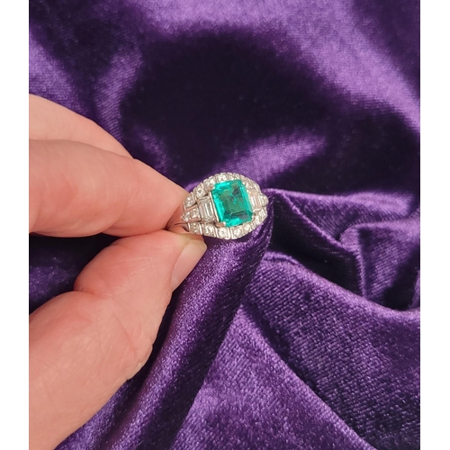 50 - A SPECTACULAR ART DECO MID CENTURY EMERALD & DIAMOND CLUSTERING RING; this fantastic piece of vintag... 