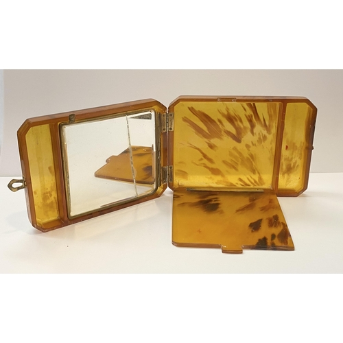 53 - AN ART DECO TORTOISESHELL VANITY COMPACT CASE & TORTOISESHELL TRINKET BOX, the vanity case with deco... 