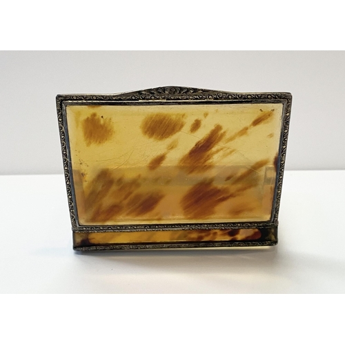 53 - AN ART DECO TORTOISESHELL VANITY COMPACT CASE & TORTOISESHELL TRINKET BOX, the vanity case with deco... 