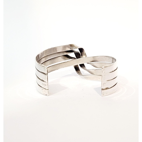 58 - A VERY FINE & WONDERFULLY CRAFTED MID-CENTURY STERLING SILVER WAVE BRACELET BANGLE, comprising of fo... 