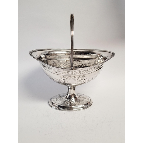 6 - A VERY FINE 18TH CENTURY IRISH SILVER BASKET, the beautifully crafted piece is decorated all over wi... 