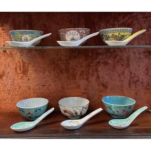 87 - A COLLECTION OF SIX VINTAGE CHINESE RICE BOWLS WITH SPOONS, each finely decorated with intricate han... 