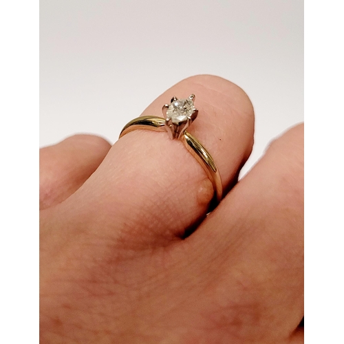 9 - A VERY BEAUTIFUL MARQUISE CUT DIAMOND RING, with a 14ct yellow gold band that tapers towards the cen... 