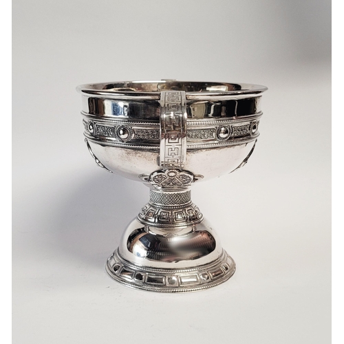 96 - A VERY FINE & MAGNIFICENTLY CRAFTED PIECE OF SILVER WORK BY JAMES DEAKIN & SONS IN THE FORM OF A REP... 