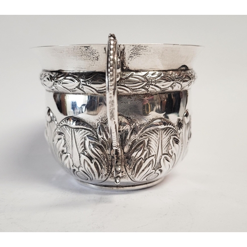 98 - A VERY FINE SOLID SILVER TWO HANDLE BOWL, decorated with beautiful acanthus leaf design to the base ... 