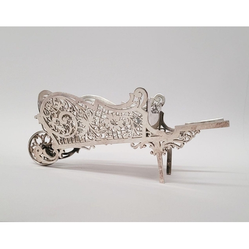 109 - A SOLID SILVER BEAUTIFULLY MADE FRETWORK DECORATED WHEEL BARROW DISH, beautifully made with scrollin... 