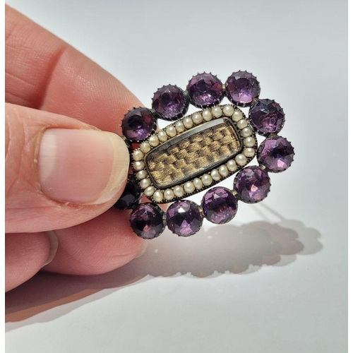 112 - A BEAUTIFUL ANTIQUE 19TH CENTURY AMETHYST & SEED PEARL SET MOURNING BROOCH, this quality piece of co... 