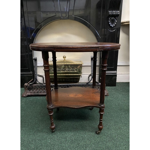 120 - AN EDWARDIAN MAHOGANY OVAL INLAID SIDE/OCCASIONAL TABLE, decorated with bellflower swag inlay to top... 