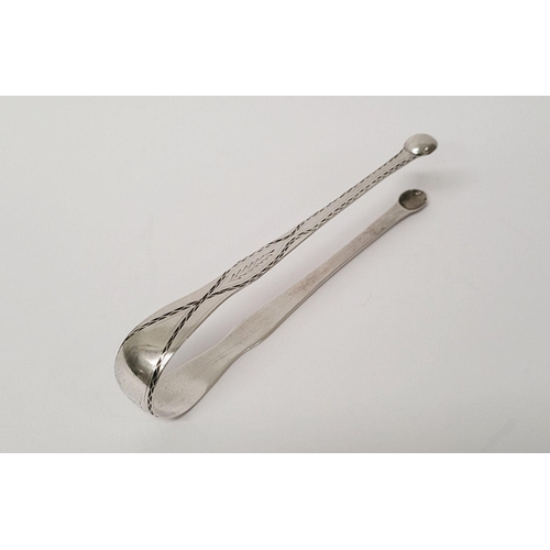 33 - AN IRISH 18TH CENTURY – CORK SILVER – SUGAR TONGS BY JOHN NICHOLSON (II), with STERLING hallmark sta... 