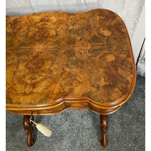 35 - A STUNNING ANTIQUE WALNUT SERPENTINE SHAPED SIDE POD LADY’S WORK BOX TABLE, the shaped top is hinged... 