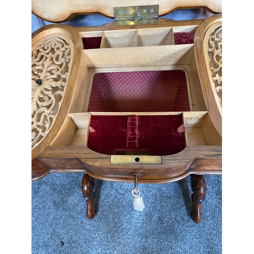 35 - A STUNNING ANTIQUE WALNUT SERPENTINE SHAPED SIDE POD LADY’S WORK BOX TABLE, the shaped top is hinged... 