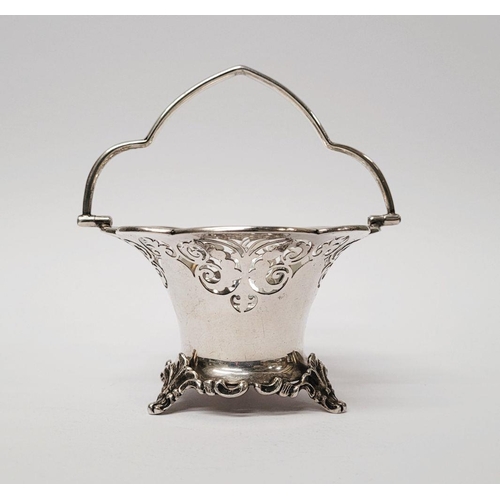 6 - A BEAUTIFUL EARLY 19TH CENTURY SOLID SILVER SCALLOP EDGED BASKET WITH SWING HANDLE, decorated with a... 