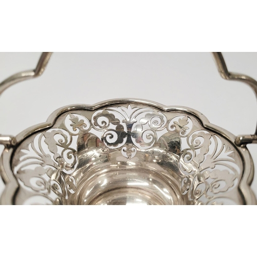 6 - A BEAUTIFUL EARLY 19TH CENTURY SOLID SILVER SCALLOP EDGED BASKET WITH SWING HANDLE, decorated with a... 