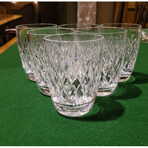 118 - A SET OF 6 WATERFORD CRYSTAL TUMBLER GLASSES & AN ENGLISH CUT GLASS CENTRE BOWL/VASE, vase in excell... 