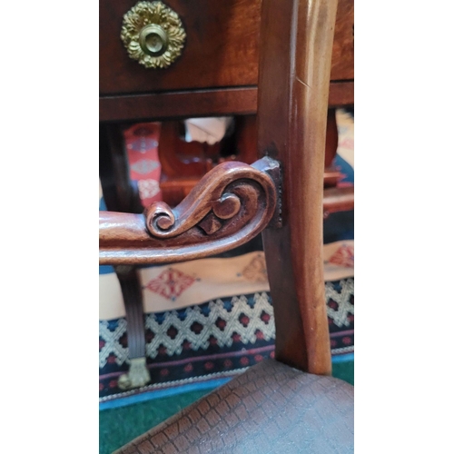 156 - A PAIR OF VICTORIAN DINING ROOM CHAIRS / SIDE CHAIRS, each with a shaped shoulder to the back rest &... 