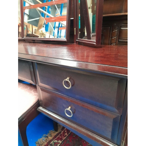 192 - A 20TH CENTURY GOOD QUALITY DRESSING MIRROR TOPPED DRESSING TABLE & STOOL, to the top is a tri-fold ... 