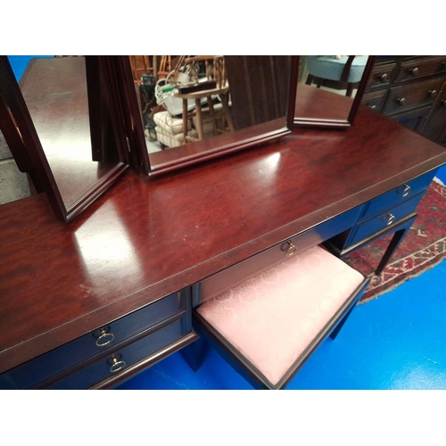 192 - A 20TH CENTURY GOOD QUALITY DRESSING MIRROR TOPPED DRESSING TABLE & STOOL, to the top is a tri-fold ... 