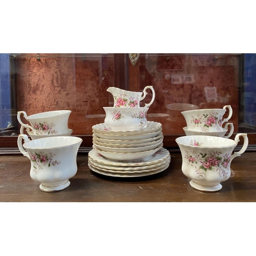 261 - A COLLECTION OF ‘ROYAL ALBERT’ BONE CHINA IN ‘LAVENDER ROSE’ PATTERN, to include six teacups, six sa... 