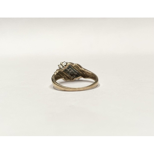 34 - A FANTASTIC 9CT GOLD TRIPLE ROW DIAMOND COCKTAIL RING, with three rows of round cut diamonds in claw... 