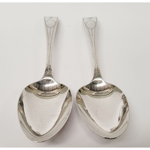 10 - A VERY GOOD PAIR OF IRISH GEORGE III EARLY 19TH CENTURY BRIGHTCUT DECORATED SILVER SERVING SPOONS, b... 