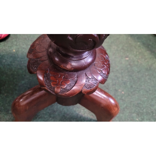 113 - A FINE 19TH CENTURY MAHOGANY CARVED & WOODTURNED WASH STAND, with a circular bowl holder to the top ... 