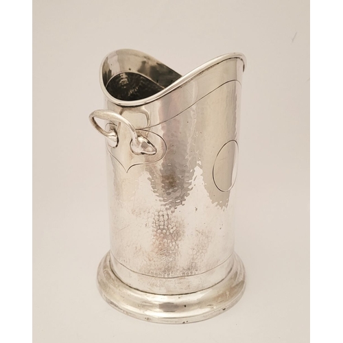 144 - A VERY GOOD QUALITY EARLY 20TH CENTURY TALL SILVER WINE COASTER – BOTTLE HOLDER; with serpentine sha... 