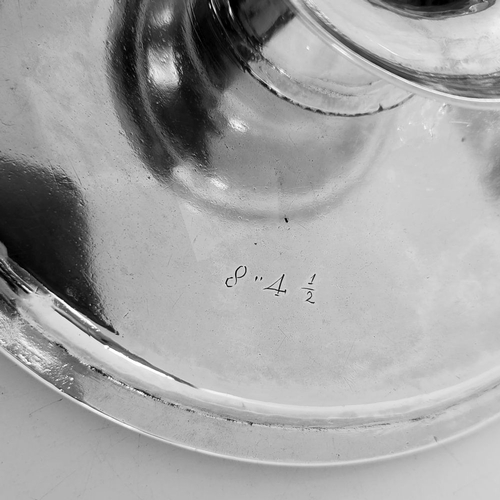 152 - AN EXCELLENT IRISH GEORGE II SILVER TAZZA, Hallmarked Maker William Townsend, Dublin, c.1750. Of sim... 