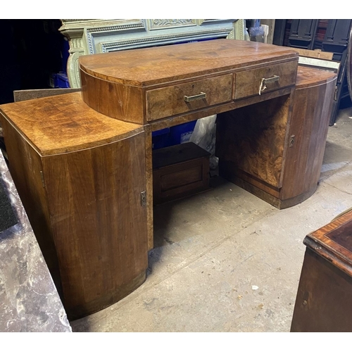 172 - AN EXCELLENT ART DECO WALNUT SERVER / SIDE BOARD/ CONSOLE,, with two bow fronted doors opening to fi... 