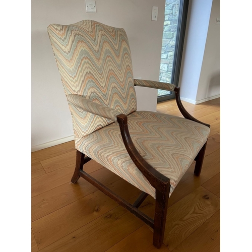 187 - A FINE MAHOGANY ‘MARTHA WASHINGTON’ STYLE UPHOLSTERED ARMCHAIR, with upholstered backrest, armrests ... 