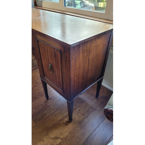 19 - A VERY GOOD EDWARDIAN MAHOGANY SATINWOOD INLAID SIDE BOARD / SERVER, with a bow front with a central... 