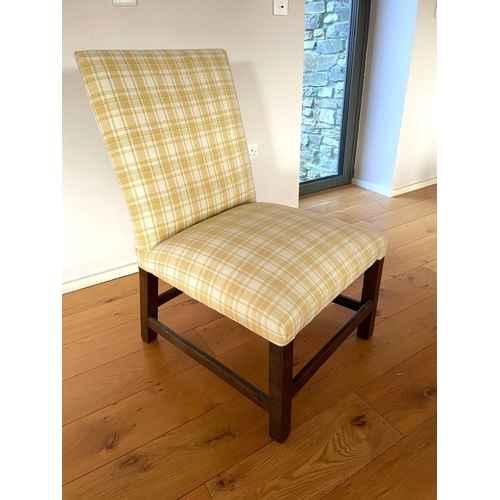 193 - A FINE LARGE UPHOLSTERED DINING CHAIR, upholstered in yellow check fabric, standing on square feet j... 