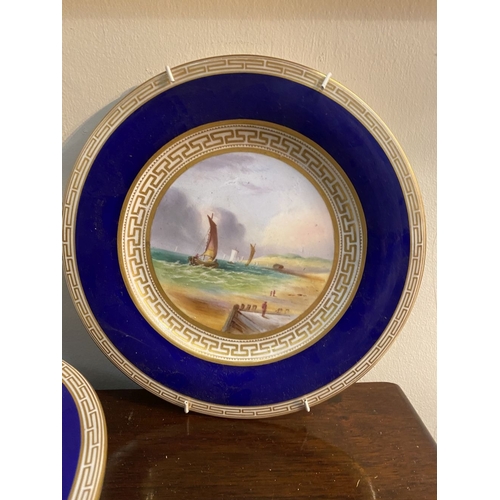 197 - A BEAUTIFUL SET OF FOUR HAND-PAINTED SCENIC CABINET PLATES AND ONE STANDING BOWL, in the style of Ro... 