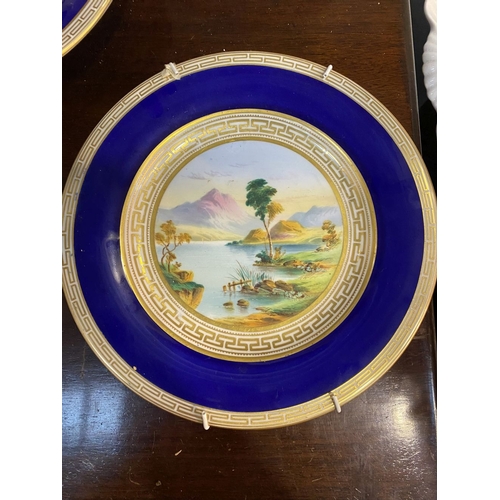 197 - A BEAUTIFUL SET OF FOUR HAND-PAINTED SCENIC CABINET PLATES AND ONE STANDING BOWL, in the style of Ro... 