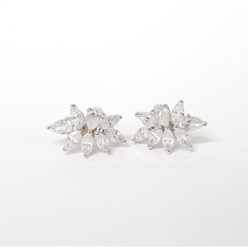 21 - A STUNNING PAIR OF 18CT WHITE GOLD MARQUISE CUT WHITE SAPPHIRE EARRINGS, a beautiful pair of earring... 