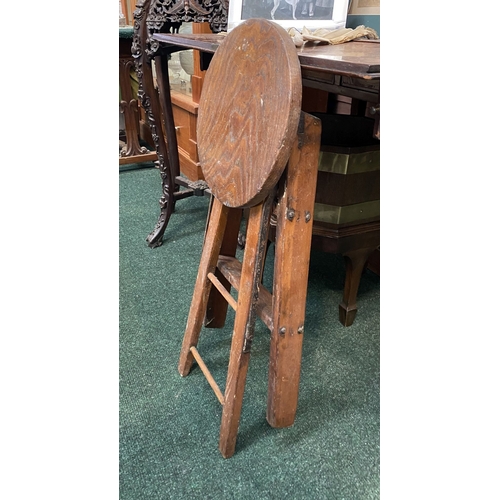 290 - A 19TH CENTURY CIRCULAR TOPPED FOLDING STEPSTOOL, dimensions: 61cm high x 56cm wide when opened appr... 