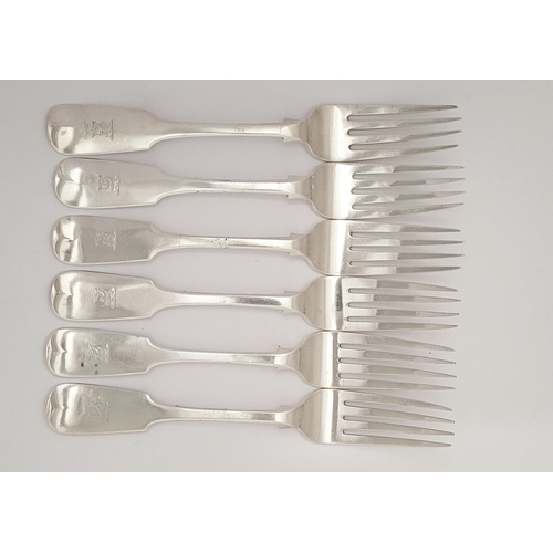 3 - AN EXCEPTIONAL SET OF 6 IRISH – CORK – SILVER DINNER FORKS, by Richard Garde, fiddle shaped, with en... 