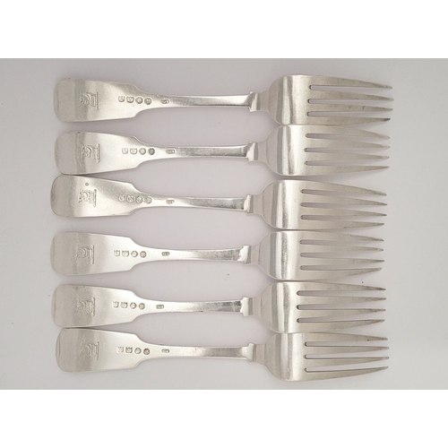 3 - AN EXCEPTIONAL SET OF 6 IRISH – CORK – SILVER DINNER FORKS, by Richard Garde, fiddle shaped, with en... 