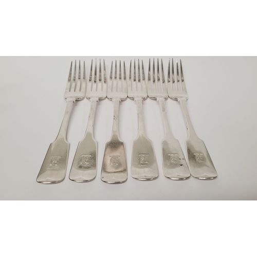 3 - AN EXCEPTIONAL SET OF 6 IRISH – CORK – SILVER DINNER FORKS, by Richard Garde, fiddle shaped, with en... 