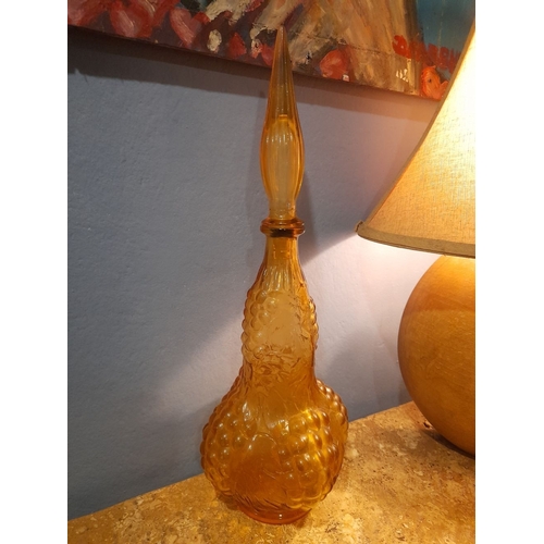 308 - A GOOD QUALITY MID-CENTURY YELLOW GLASS WINE DECANTER, lovely decorative glass piece; vintage home d... 