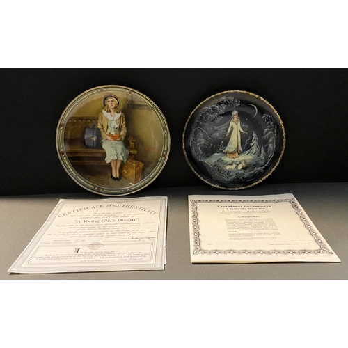 369 - TWO LIMITED EDITION RUSSIAN & AMERICAN COLLECTOR PLATES TO INCLUDE, (i) Knowles ‘A Young Girl’s Drea... 