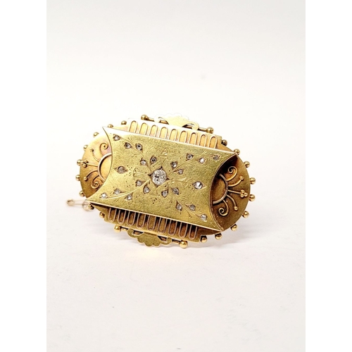 61 - A VERY BEAUTIFUL CASED LATE 19TH CENTURY GOLD & DIAMOND MOURNING BROOCH, circa 1880, 5 x 3.5 x 1cm.