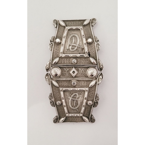 84 - AN UNUSUAL IRISH SILVER CELTIC MOTIF CLOAK BUCKLE, circa 1880, impressed with Dublin & retailer mark... 