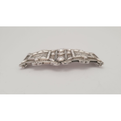 84 - AN UNUSUAL IRISH SILVER CELTIC MOTIF CLOAK BUCKLE, circa 1880, impressed with Dublin & retailer mark... 