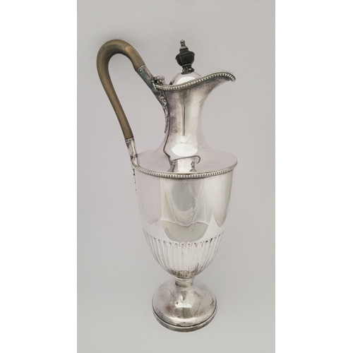 85 - AN ELEGANT 19TH CENTURY SILVER PLATE EWER SHAPED COFFEE / HOT WATER POT, circa 1890, by Elkington & ... 