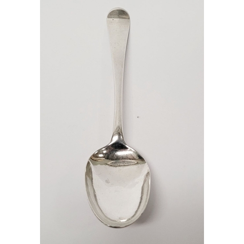 89 - AN IRISH, CORK, LATE 18TH CENTURY SILVER DESSERT SPOON, of simple form with an engraved lion crest t... 