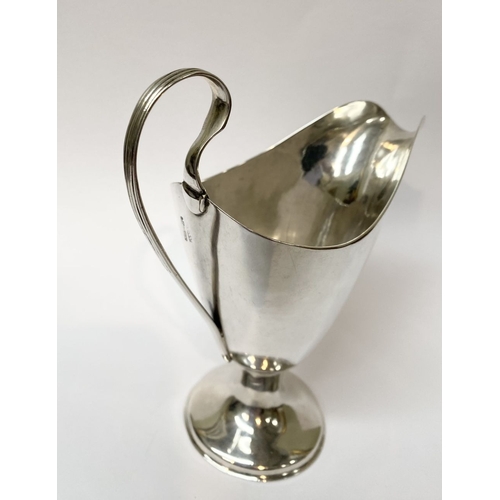 137 - AN IRISH – CORK – GEORGE III SILVER CREAM JUG, Hallmarked Maker 'I.W' and stamped STERLING, possibly... 