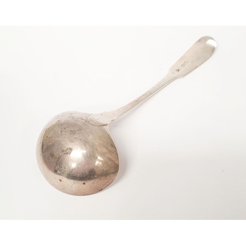 28 - AN EARLY 19TH CENTURY GEORGIAN IRISH SILVER SAUCE LADLE, date letter of 'N' for 1809. Maker's name: ... 